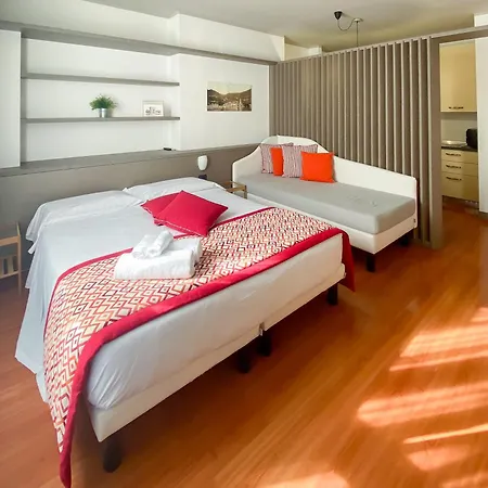 Cernobbio Residence تْشيرنوبيو