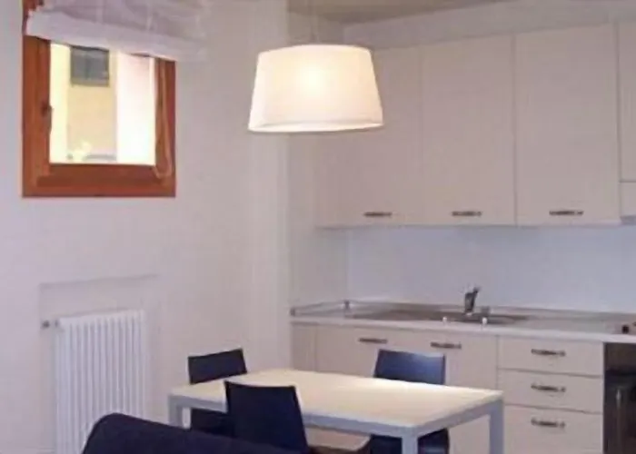 מלון דירות Cernobbio Residence